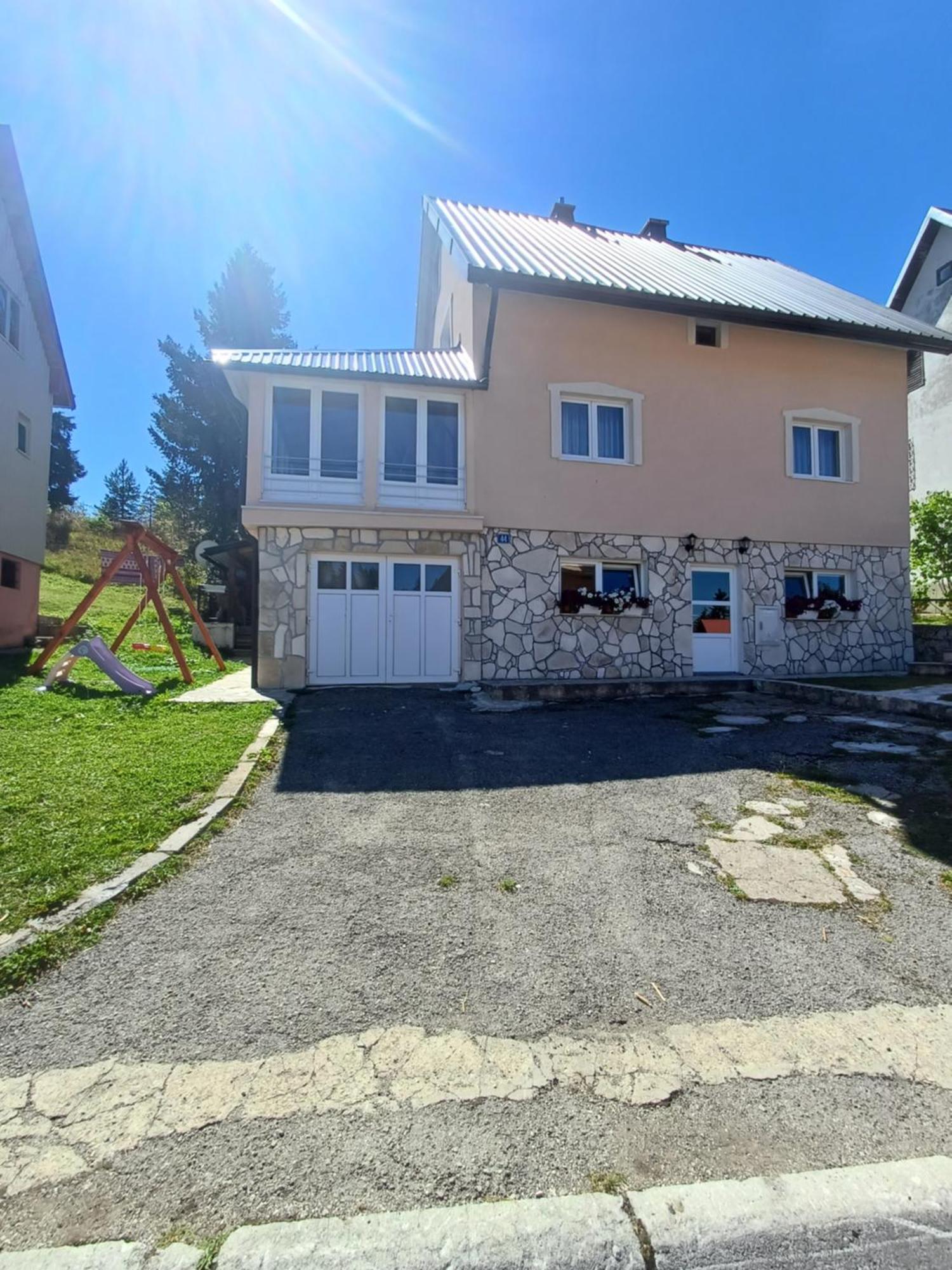 Apartment Kalpacina Zabljak  Bagian luar foto